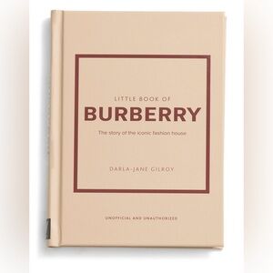 The Little Book of Bur berry
WELBECK PUBLISHING Little Book